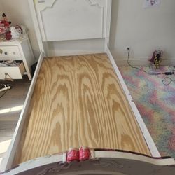 Twin Princess Bed