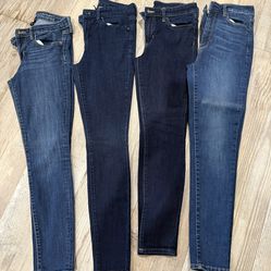 Gap jeans size 26 (2) $8
