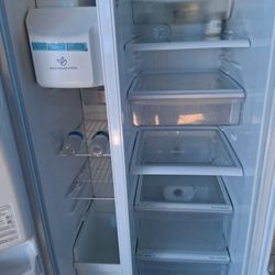 Kenmore 2 Door Refrigerator 