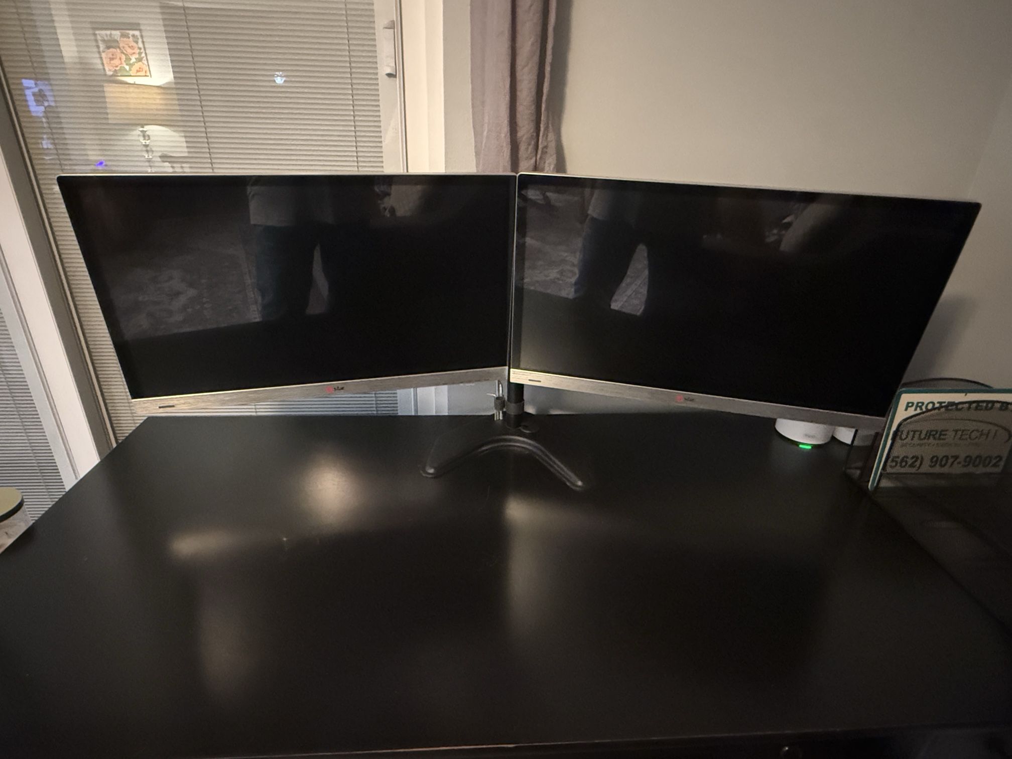 2-4k Monitors