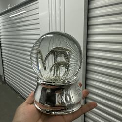 Reindeer Snowglobe 