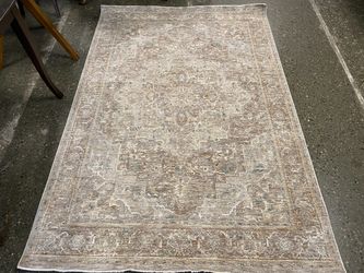 Sandy Grey Floral 5×8 Area Rug