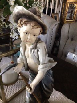 Statue