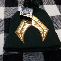 Tween/ Adult Aqua Man Beanie