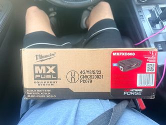 Milwaukee MX FUEL 8.0 battery