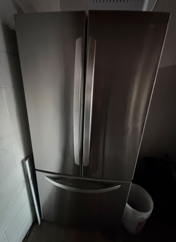 GE French Door Fridge – Stainless, Bottom Freezer, Clean