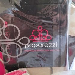 Paparazzi  Gift Boxes  & Bags and Other Accessories 