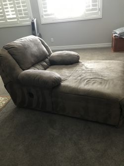 Chaise Lounger