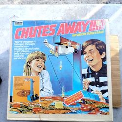 Gabriel Chutes Away Air-Rescue Target Game, Tested and Works