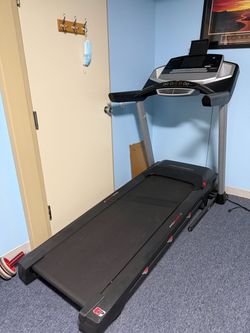 ProForm Treadmill with Console