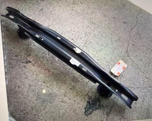 2019 BMW 430i Front bumper reinforcement
