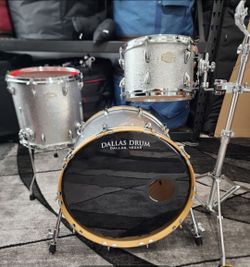Dallas Drum Co. 3pc drum kit