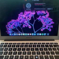 2017 MacBook Air 13"