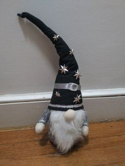 Gnome With Tall Black Hat And Silver Stars