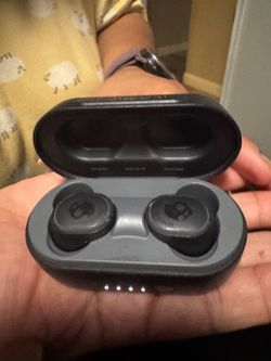 Head phones