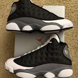 Size 10 (Worn once, has original box) - Air Jordan 13 retro black flint 