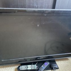 32 inch Dynex TV With Roku Streaming Device