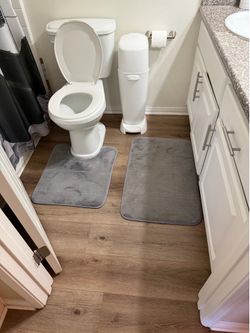 Gray Memory Foam Bathroom Mat Set (2 Pieces)