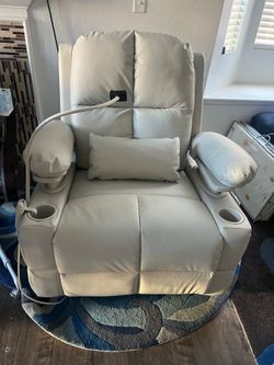 MAMAZING Lullapod Power Nursery Rocking Chair with HugAssist Armrest ...