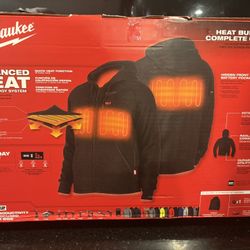 Milwaukee Advanced Heated Sweater 