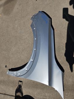 Nissan Pathfinder left fender Oem
