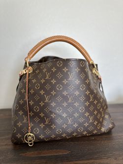 AUTHENTIC LV LOUIS VUITTON ARTSY MM + W/ DUST BAG & LV SHOPPING BAG for  Sale in Lake Villa, IL - OfferUp