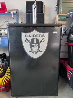 Single cap Kegerator
