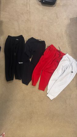 Nike Tech And Essentials Pants 