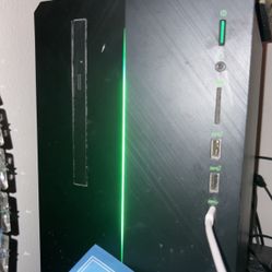 Gaming Computer W/ Screen & Keyboard 