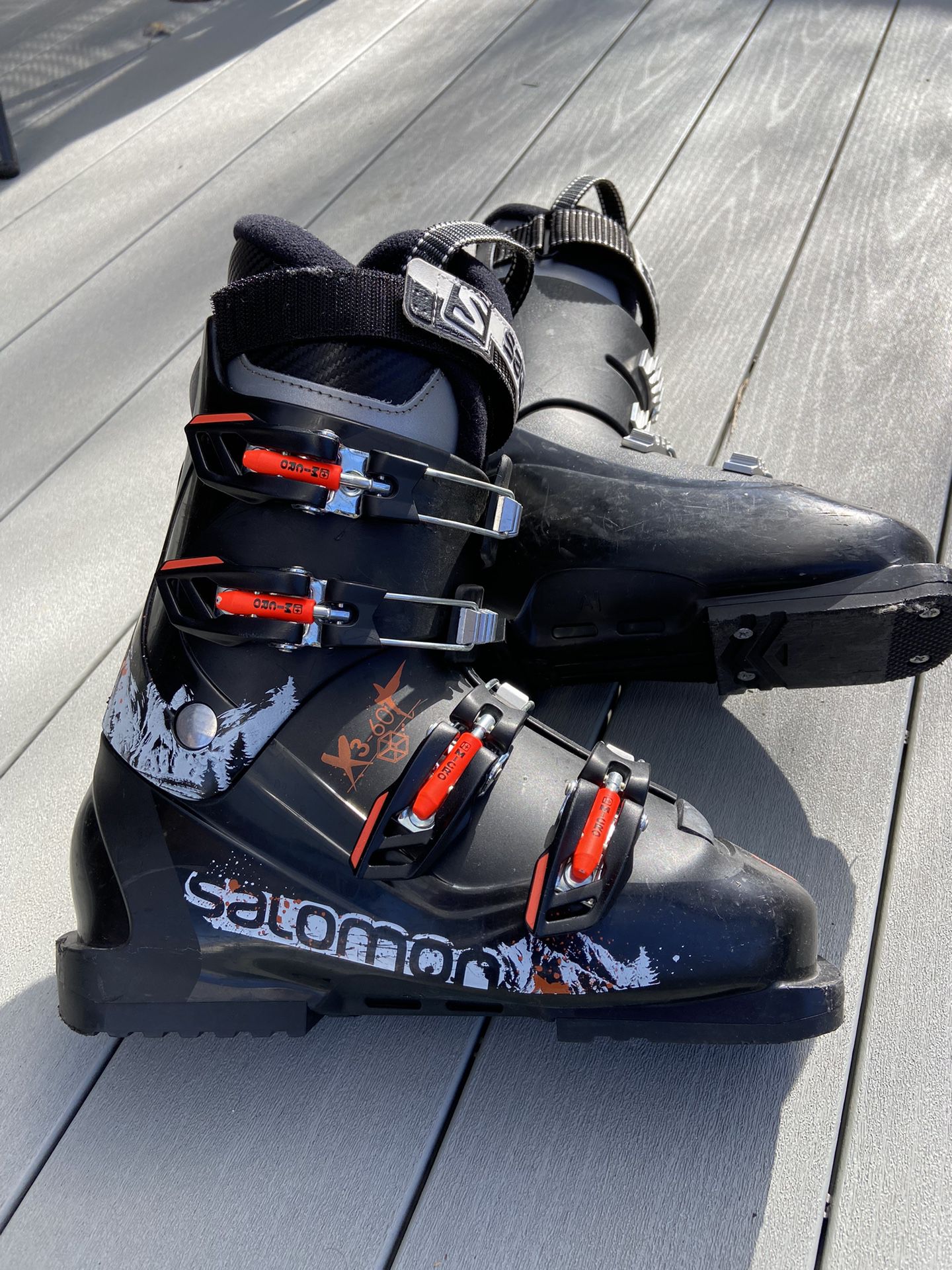 Ski Boots Salomon X3 Size 7-7.5