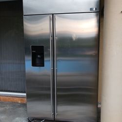 Refrigerator   Nevera En Special