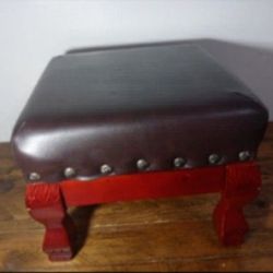 FAUX LEATHER SQUARE FOOTSTOOL 11.5" / 10.5" H