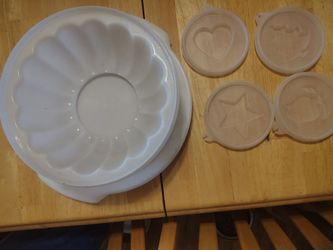 Vintage Tupperware Jello mold set