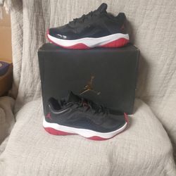 AIR JORDAN  11 CMFT LOW  (GS)