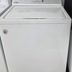 Whirlpool Washer for Sale 
(Works Great)
Comes w/ Warranty 
Delivery Available 

Our Store is Located at:
1260 Highway 85 North 
Fayetteville GA
