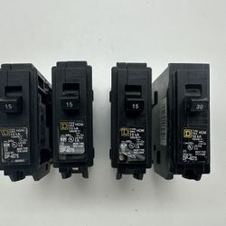 LOT OF 4* Square D Circuit Breaker 15 Amp