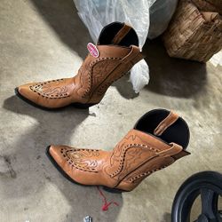 Men’s Boots Size 8