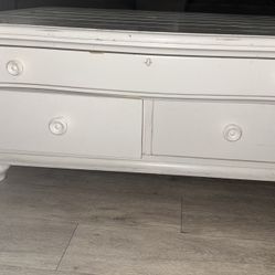 White Wood Coffee Table