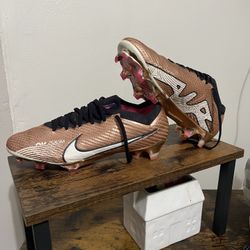 2022 WC Mercurial Vapor Elite Sz 9.5M