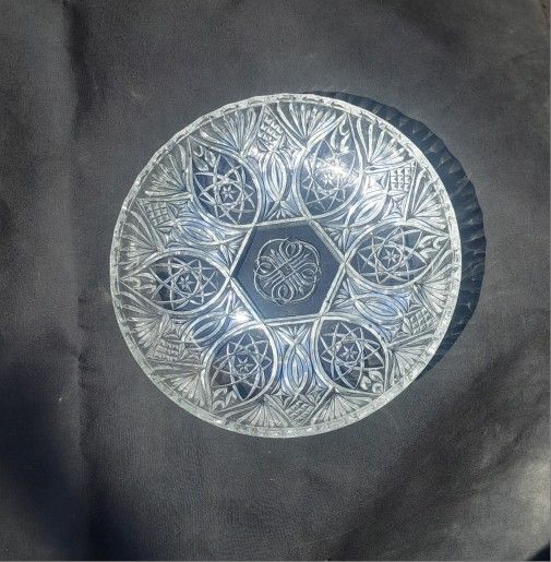 Lovely Design 12" Glass Serving Platter