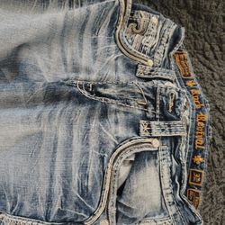 Rock Revival Yulene Jeans (28" Waist)**