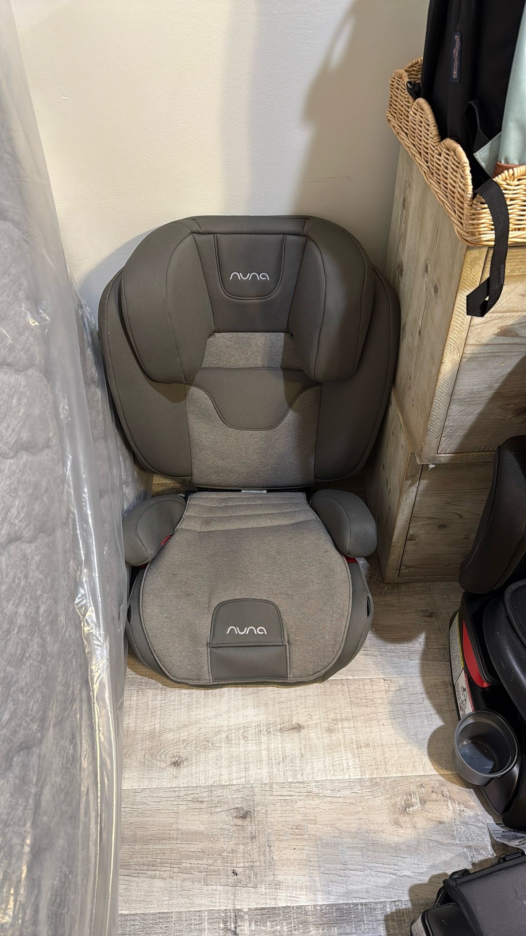 NUNA BOOSTER CAR SEATS