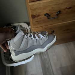 Air Jordan 11