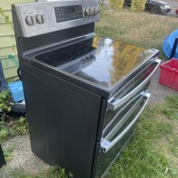 Electric Range GE