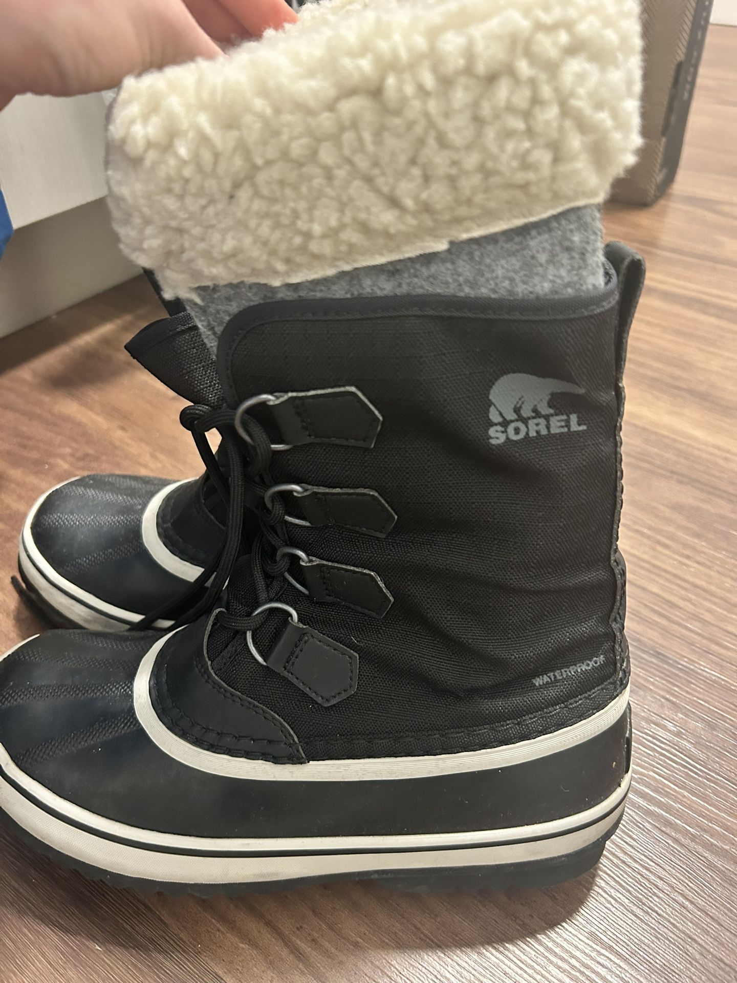 Women’s Sorel winter boots