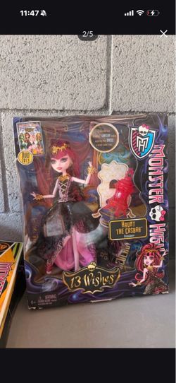 Monster High 13 Wishes Doll Set rare