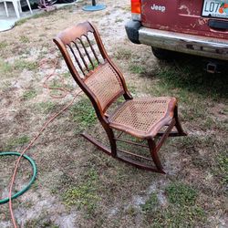 Rocking chair. Antique all solid wood