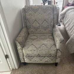 Recliner