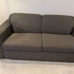 Flexsteel "Sleephaven" Sleeper Sofa – High Quality & Comfortable