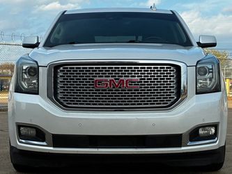 2017 GMC Yukon